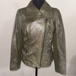 Bernardo Sage %100 Leather Jacket